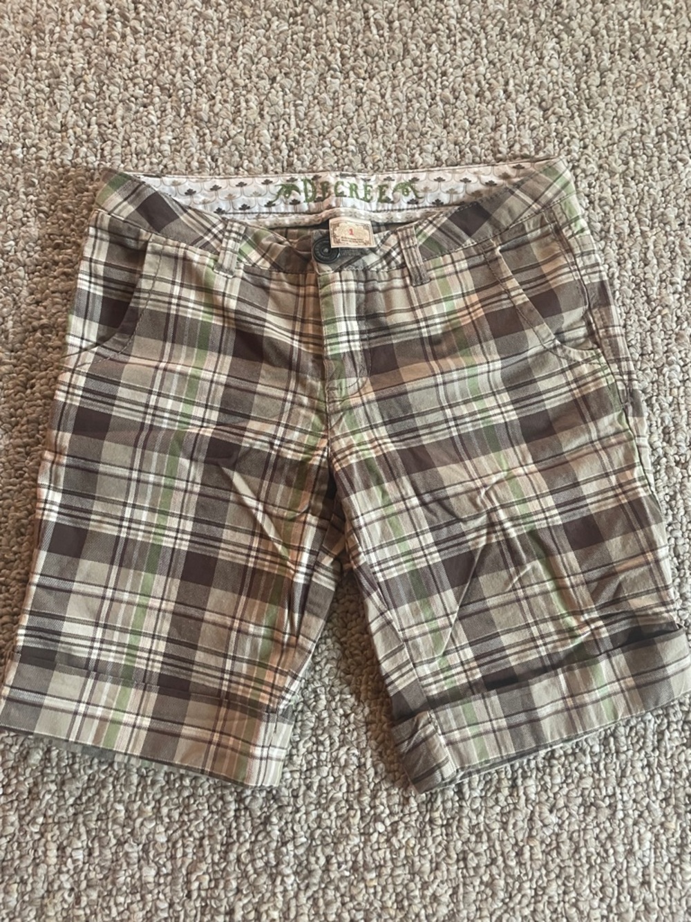 Vintage plaid capris